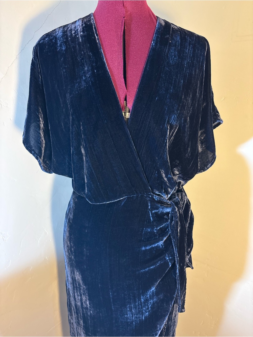 Stockholm Atelier midnight blue crushed velvet wrap dress size 36 medium/large